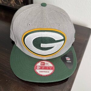 New Era Green and Gray Snapback Cap